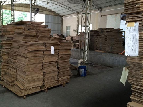 談(tán)談瓦楞(leng)紙闆因(yin)素對紙(zhi)箱印刷(shuā)的影響(xiǎng)